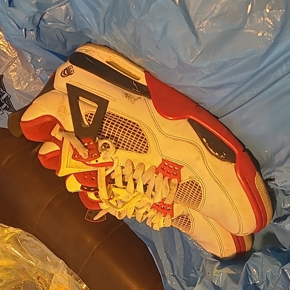 Air Jordan 4 Retro